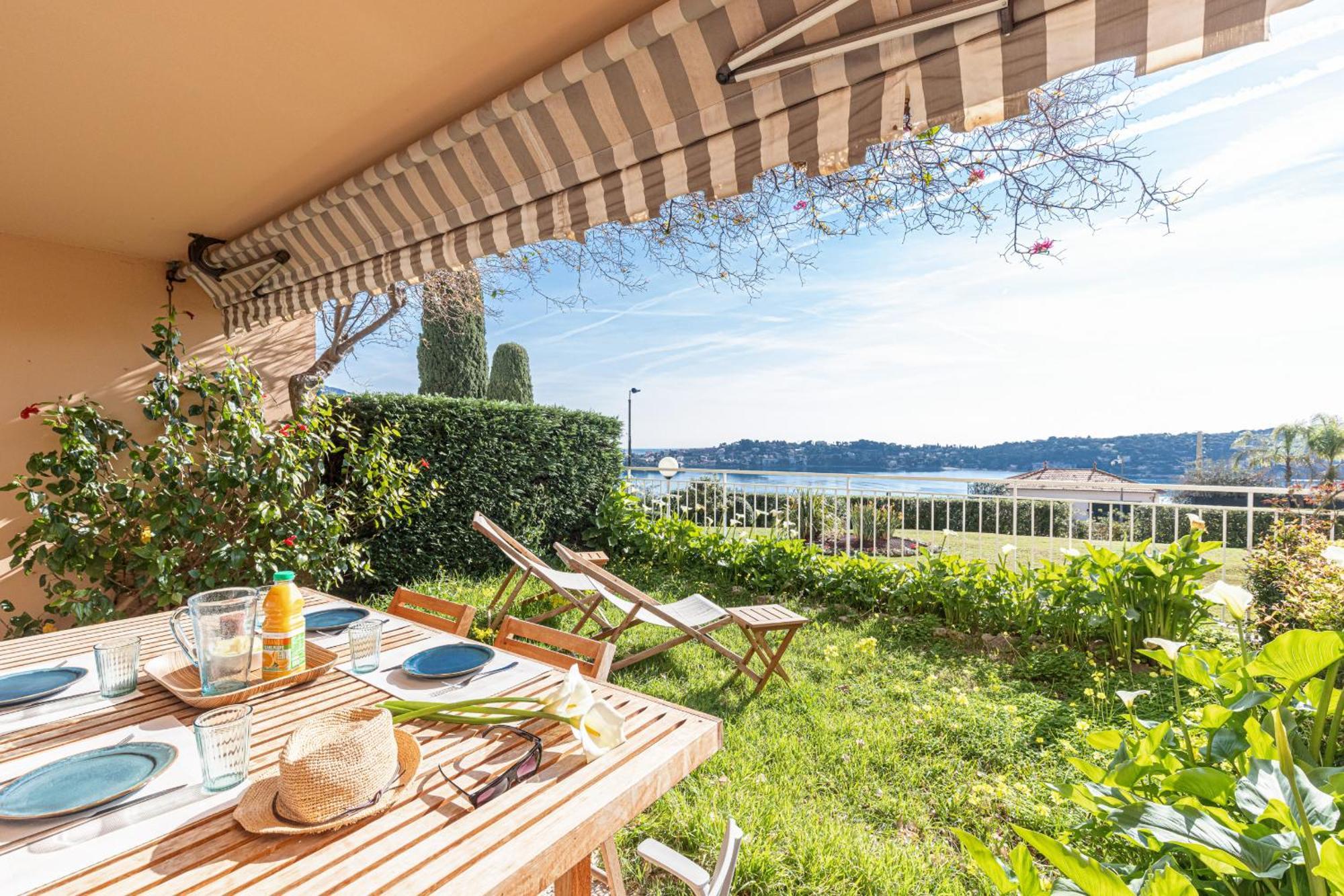 2 Bdr Villefranche-Sur-Mer Sea View Parking And Swimming Pool エクステリア 写真