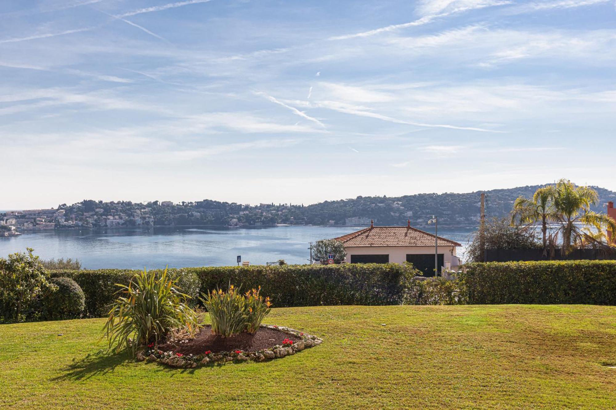 2 Bdr Villefranche-Sur-Mer Sea View Parking And Swimming Pool エクステリア 写真