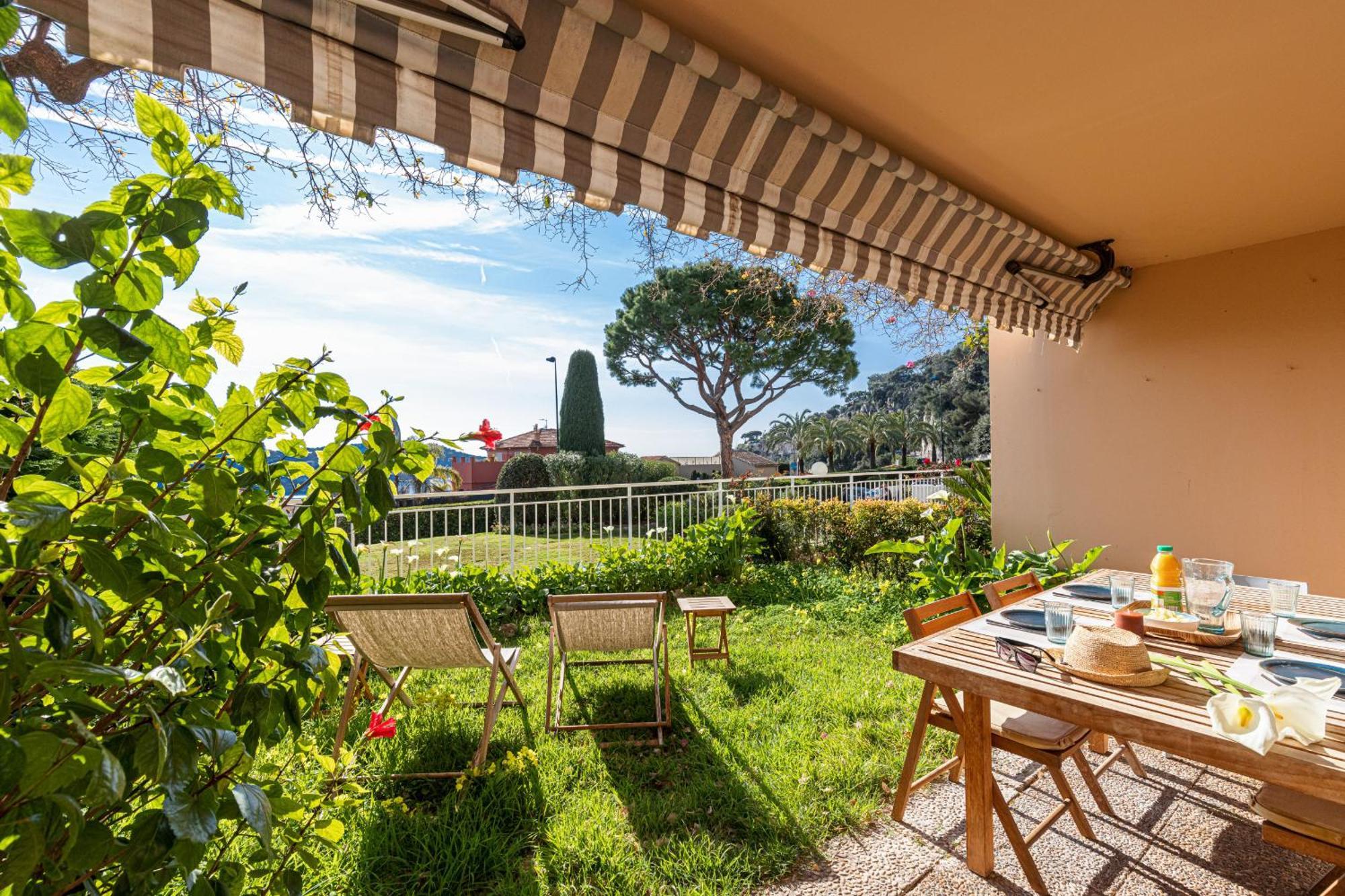 2 Bdr Villefranche-Sur-Mer Sea View Parking And Swimming Pool エクステリア 写真